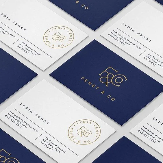 Làm thế nào đê có name card sang trọng trong ngành luật?