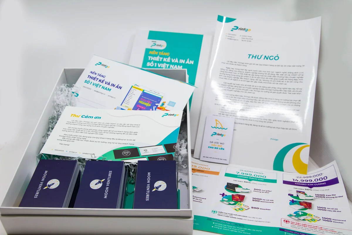 SPECIAL BOX GỬI TỚI KHÁCH HÀNG THÂN THIẾT: Moon Ventures 