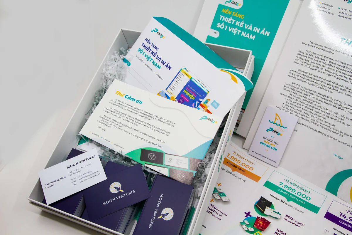 SPECIAL BOX GỬI TỚI KHÁCH HÀNG THÂN THIẾT: Moon Ventures 