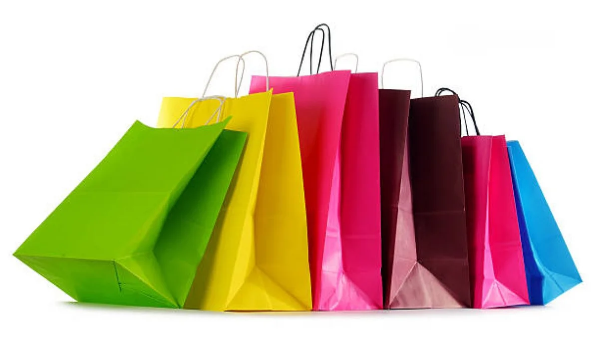3 điều cần lưu ý khi thiết kế và in ấn túi giấy shop thời trang