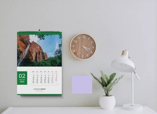 Lịch treo tường 13 tờ và những điều không phải ai cũng biết