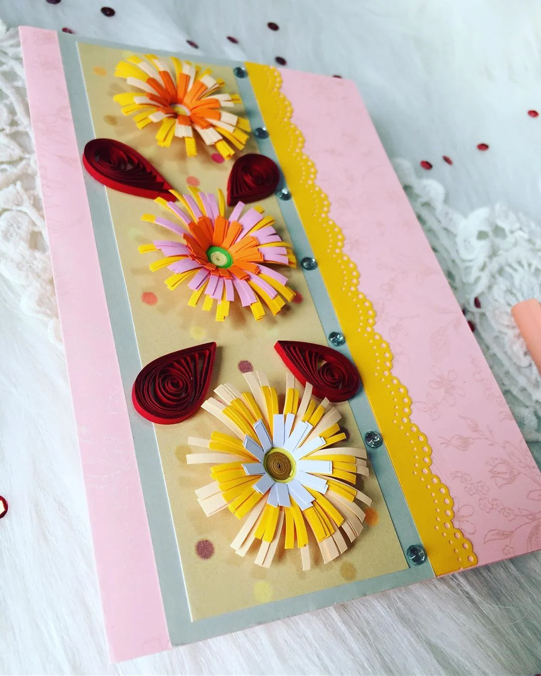 Gợi ý các mẫu thiệp handmade cực kì sáng tạo cho dịp 20 tháng 11