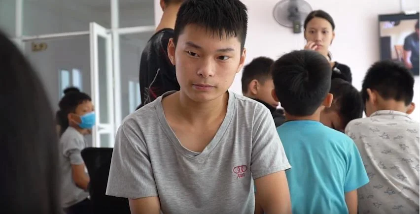 Yêu thương bất ngờ đến từ mảnh đời thiếu vắng tình thương