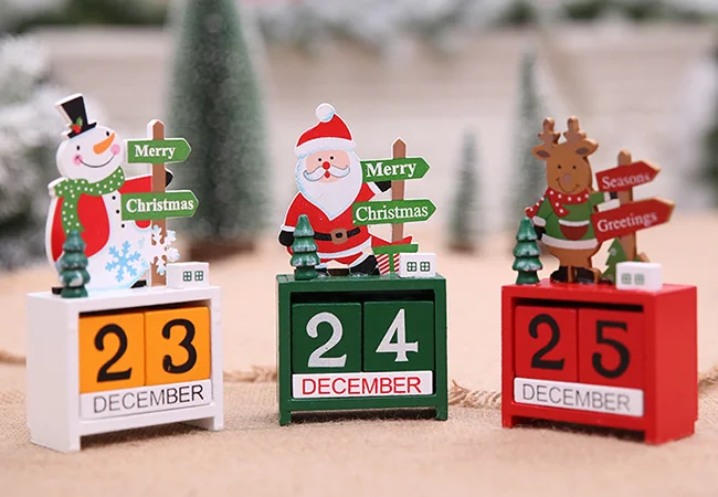 5 ý tưởng trang trí Noel đẹp, độc đáo cho văn phòng mà chi phí chưa đến 500k 7. Tô điểm cho bàn làm việc