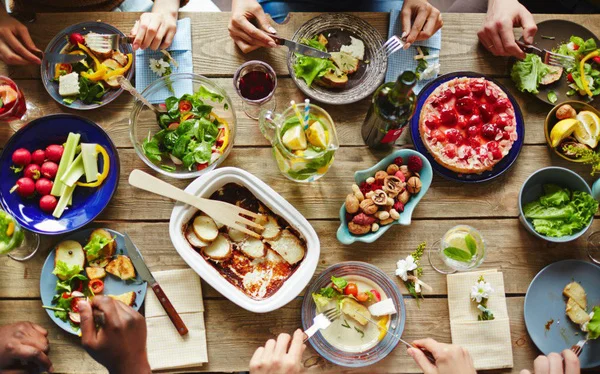 Đâu là cơ hội cho ngành F&B trong thời điểm hiện tại