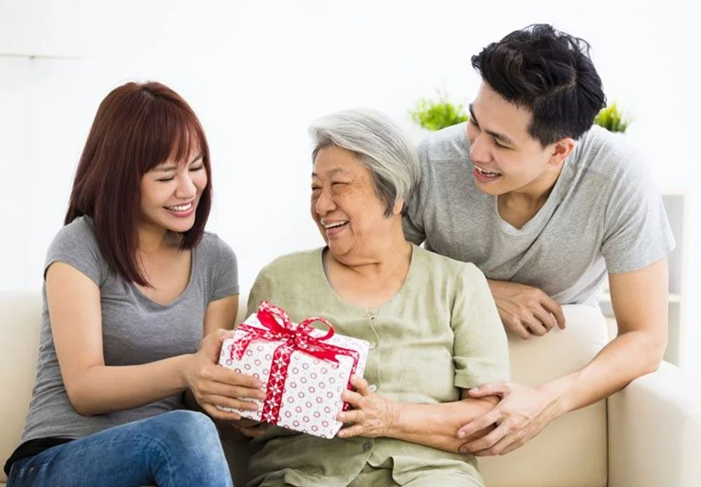 Những món quà độc đáo giúp nàng dâu lấy lòng mẹ chồng nhân dịp 8/3
