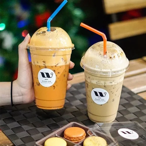 Lợi ích của việc in tem nhãn decal trên chai đựng đồ uống