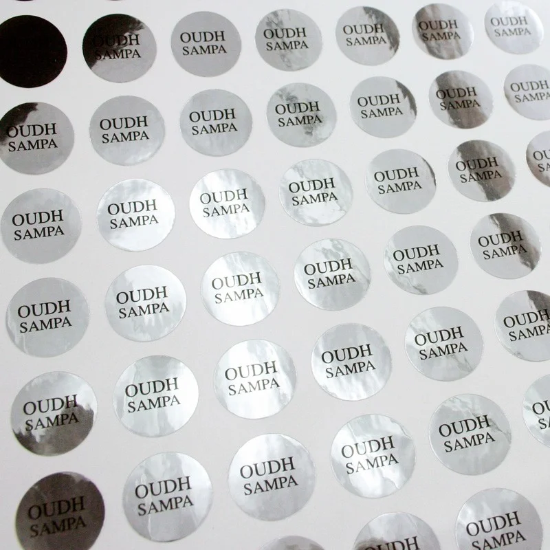 In decal nhũ bạc chất lượng giá rẻ tại Hà Nội