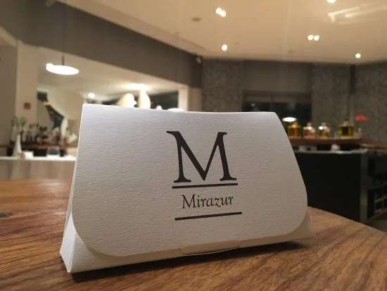10+ mẫu logo nhà hàng ai nhìn cũng phải chú ý ngay từ lần đầu