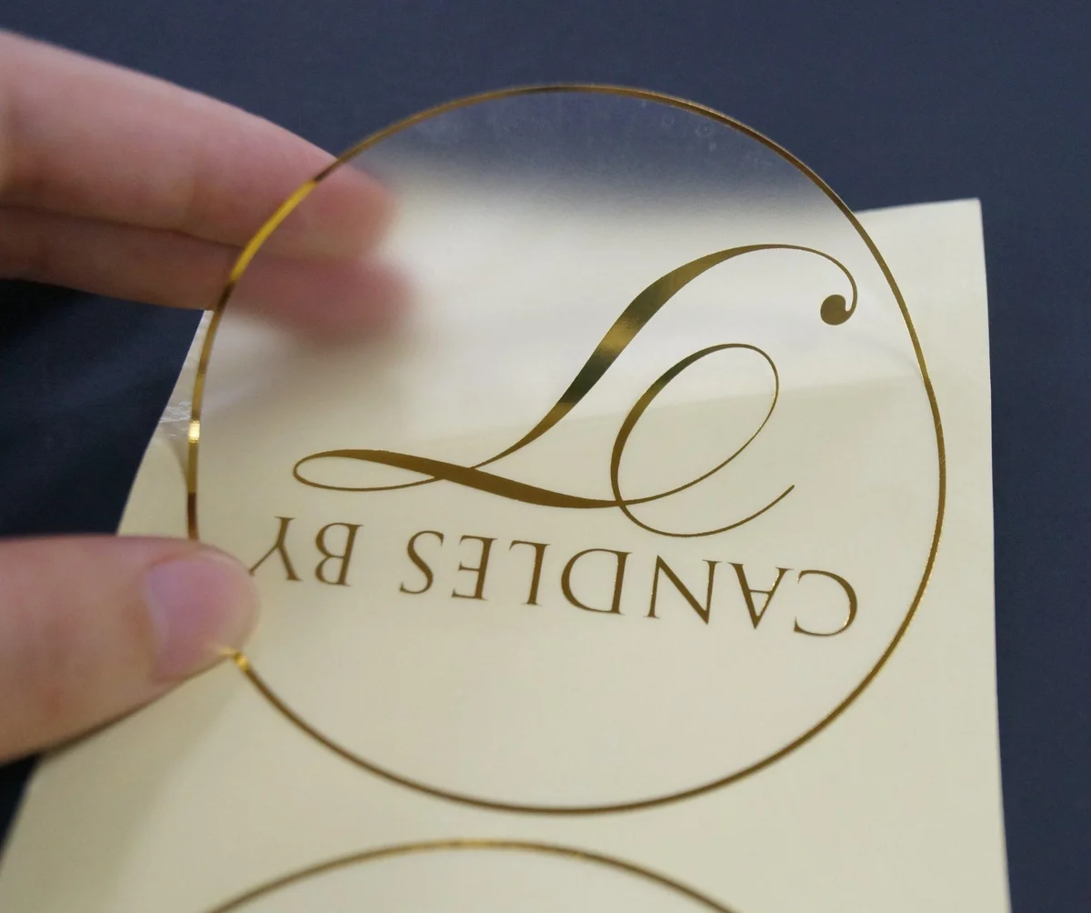 Khám phá những lợi ích tuyệt vời mà decal nhựa mang lại