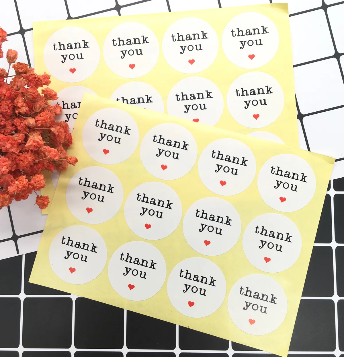 Lưu ý các kích thước decal sản phẩm trong in ấn