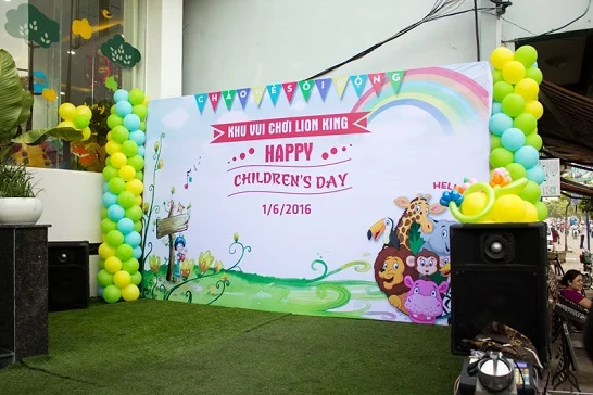 Tổng hợp các mẫu thiết kế Backdrop Quốc tế Thiếu nhi sáng tạo, độc đáo năm 2021