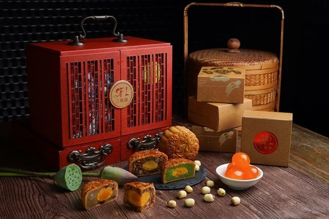 Tham khảo 20+ mẫu hộp đựng bánh trung thu cao cấp làm quà tặng