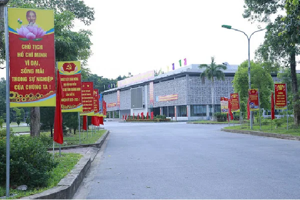 Kho mẫu thiết kế băng rôn, khẩu hiệu tuyên truyền chào mừng đại hội Đảng lần thứ XIII