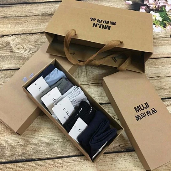 Bật mí những mẫu hộp đựng quần áo đẹp, giá tốt nhất không thể bỏ qua 