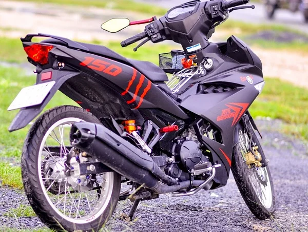 Địa chỉ in tem decal dán xe máy theo yêu cầu, giá cả cạnh tranh