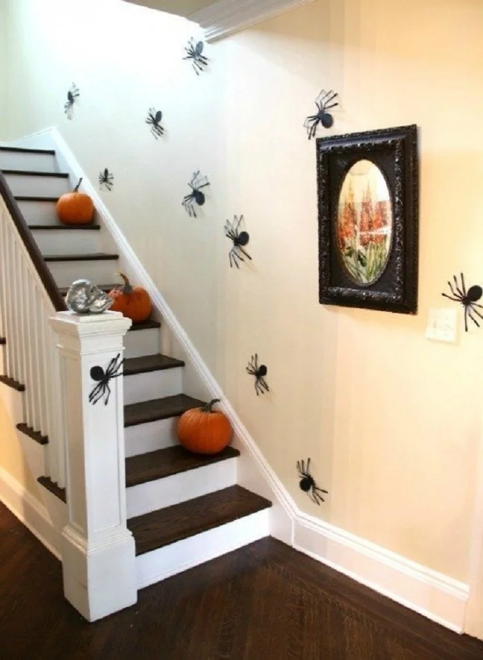 Những ý tưởng trang trí Halloween dành cho lớp học độc đáo nhất. 