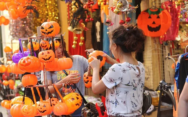 Có thể đi chơi Halloween ở đâu tại Hà Nội?