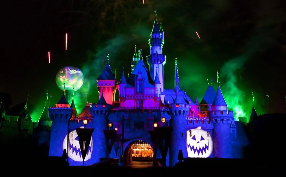 Có thể đi chơi Halloween ở đâu tại Hà Nội?