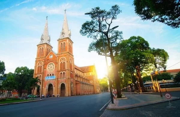 Khỏi lăn tăn với 5 địa điểm nếu không biết ngày 20/10 đi chơi đâu ở Sài Gòn 