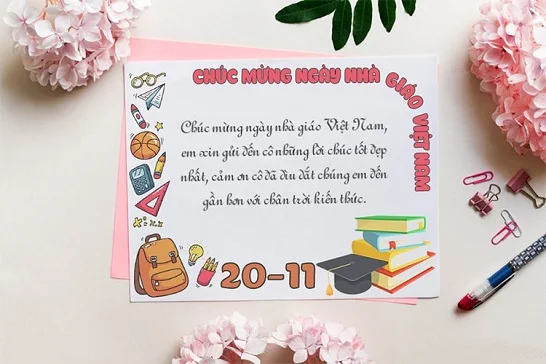 Các tác phẩm văn chương được khéo léo lồng ghé vào những lời chúc ý nghĩa