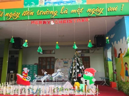 Một góc trang trí góc noel tại trường mầm non