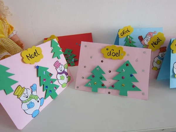 Thỏa sức sáng tạo với những ý tưởng trang trí Noel lớp học độc đáo, thú vị