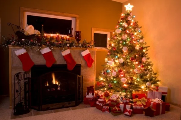 Bật mí 10+ cách trang trí cây thông noel đẹp, ấn tượng