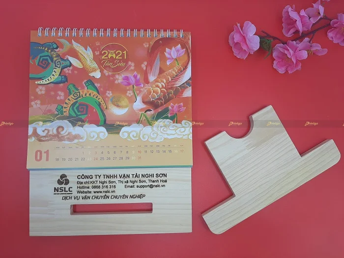Printgo x Nghi Sơn: Lịch để bàn chân gỗ đầy khác biệt cho doanh nghiệp vận tải