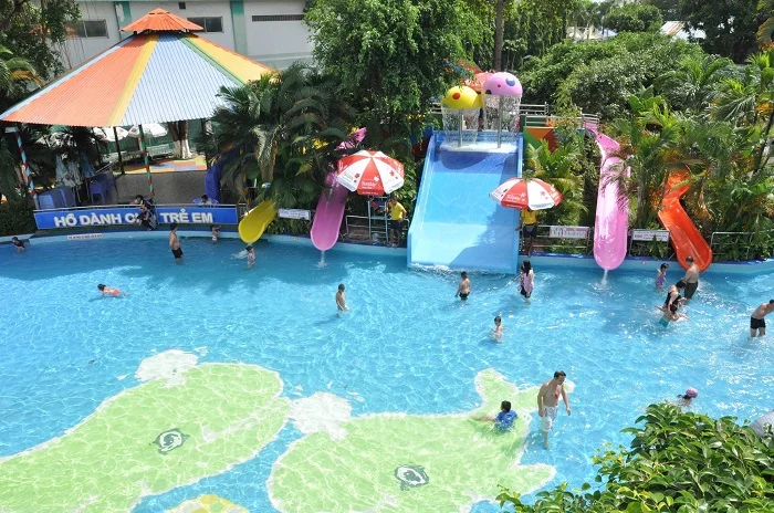 Tết tây đi đâu ở sài gòn: Công viên nước đầm sen 