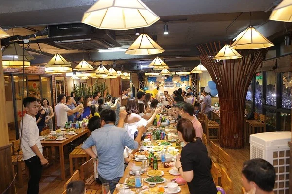 dia diem to chuc tiec tat nien cong ty duoc uu thich tai ha noi va sai gon tp hcm 11 1610706496