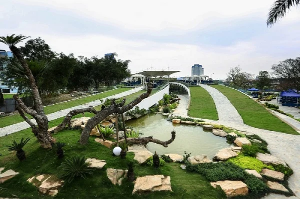 Tổng hợp các địa chỉ nhà hàng tổ chức tiệc tất niên Hà Nội và TP. Hồ Chí Minh