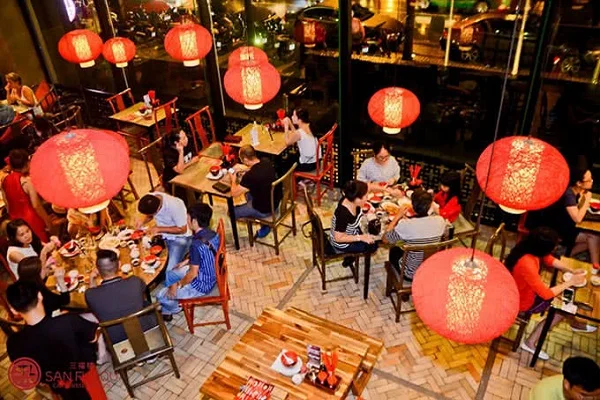 Tổng hợp các địa chỉ nhà hàng tổ chức tiệc tất niên Hà Nội và TP. Hồ Chí Minh