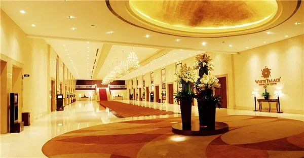 Tổng hợp các địa chỉ nhà hàng tổ chức tiệc tất niên Hà Nội và TP. Hồ Chí Minh