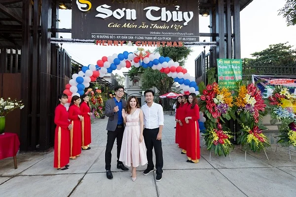 Tổng hợp các địa chỉ nhà hàng tổ chức tiệc tất niên Hà Nội và TP. Hồ Chí Minh