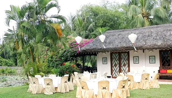 Địa điểm tổ chức tiệc tất niên công ty được ưu thích tại Hà Nội và Sài Gòn, TP. HCM