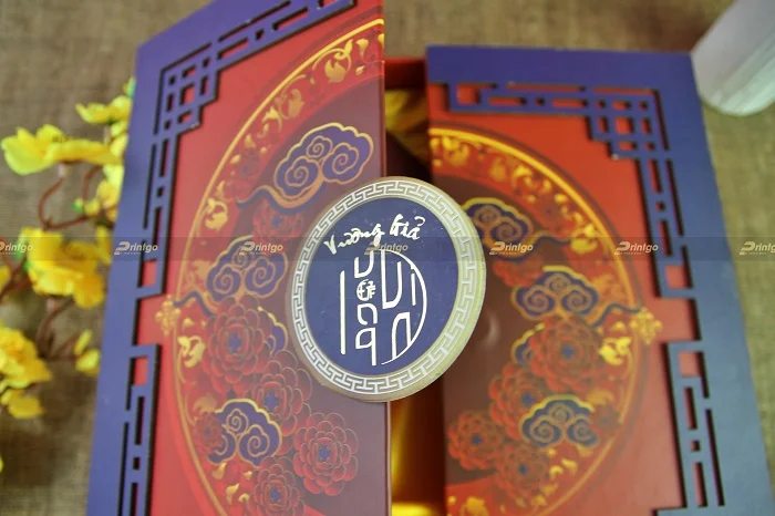 Thiết kế và in ấn hộp đựng quà Tết cho thương hiệu bánh dứa Singapore Vương Giả