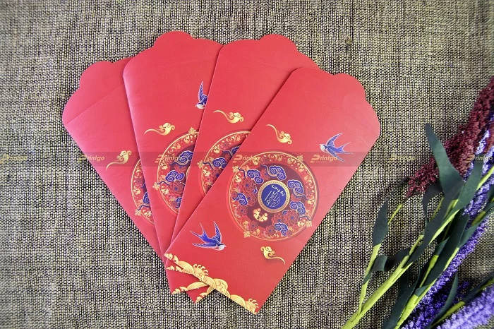 Thiết kế và in ấn hộp đựng quà Tết cho thương hiệu bánh dứa Singapore Vương Giả