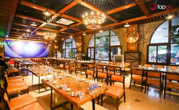 Tổng hợp các địa chỉ nhà hàng tổ chức tiệc tất niên Hà Nội và TP. Hồ Chí Minh