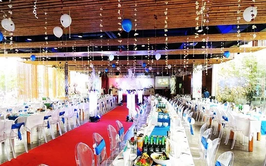 Gợi ý địa điểm tổ chức Year End Party sang trọng và hiện đại