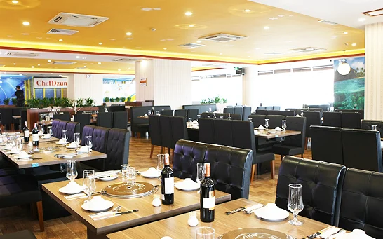 Gợi ý địa điểm tổ chức Year End Party sang trọng và hiện đại