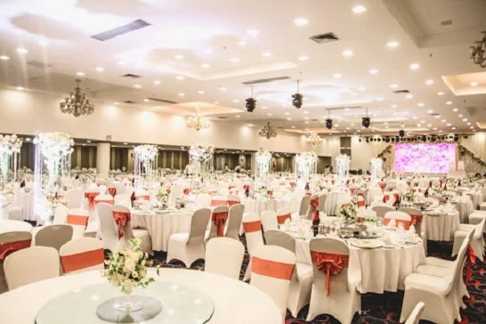 Gợi ý địa điểm tổ chức Year End Party sang trọng và hiện đại