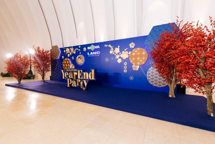 Trọn bộ 50+ mẫu backdrop year end party ấn tượng nhất dịp cuối năm