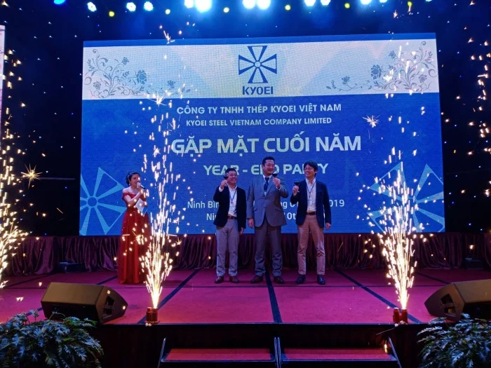 Trọn bộ 50+ mẫu backdrop year end party ấn tượng nhất dịp cuối năm