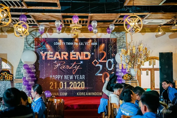 Trọn bộ 50+ mẫu backdrop year end party ấn tượng nhất dịp cuối năm