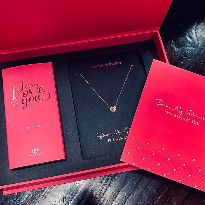 Printgo x Huy Thanh Jewelry: Đón valentine ngọt ngào cùng bộ hộp đựng trang sức sang trọng và thanh lịch