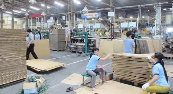 Công ty TNHH sản xuất và thương mại Tân Hoàng Phúc