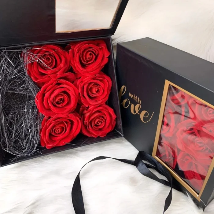 Địa chỉ in hộp đựng hoa sáp giá tốt theo yêu cầu