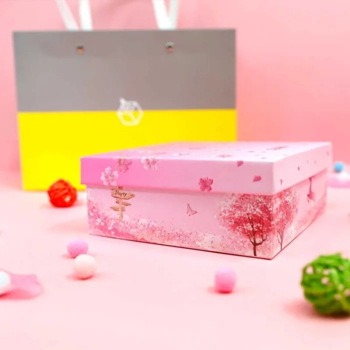 Địa chỉ thiết kế và in hộp đựng quà sinh nhật hàng giá tốt nhất thị trường Địa chỉ thiết kế và in hộp đựng quà sinh nhật hàng giá tốt nhất thị trường