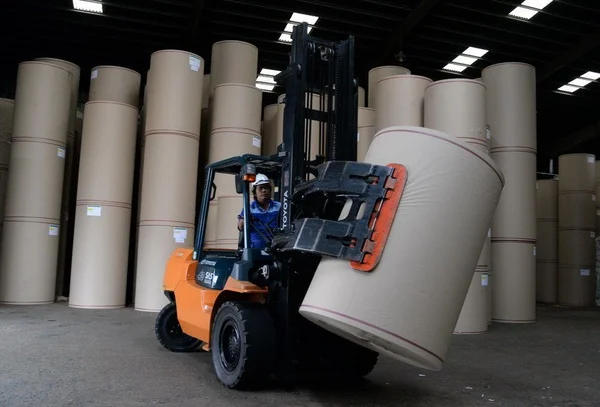 Giá giấy và nguyên phụ liệu ngành in tiếp tục tăng mạnh, chưa có dấu hiệu "giảm nhiệt"